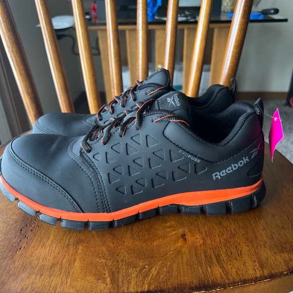 Reebok Men\'s Black and Orange Athletic Sneakers main image 7